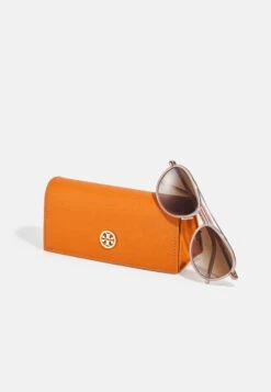 Tory Burch Sunglasses - Shiny Rose Gold-Coloured/Milky Pink -Tory Burch 17d9cd44280643d7b7dba1aaac9c5184