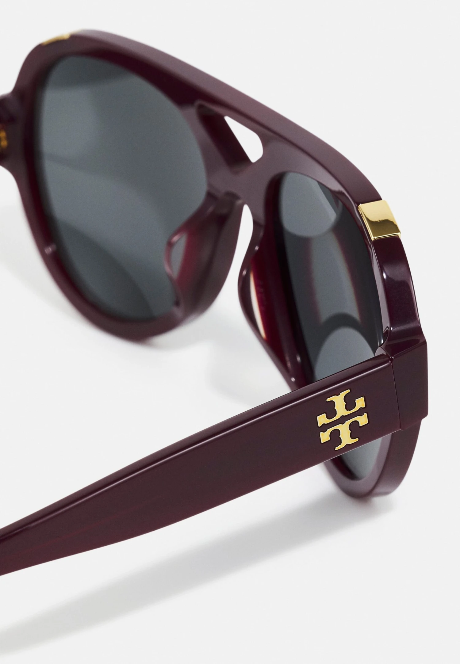Tory Burch Sunglasses - Oxblood 3 Tory Burch Sunglasses - Oxblood - Image 3
