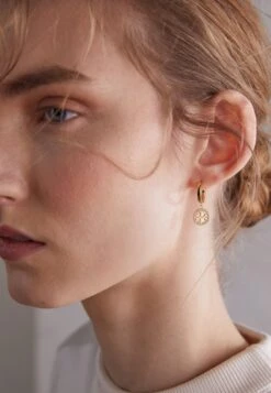 Tory Burch Miller Pave Huggie Hoop Earring - Earrings - Gold-Coloured -Tory Burch 20f2164d3d5d430794b3aaeb3840a6c3