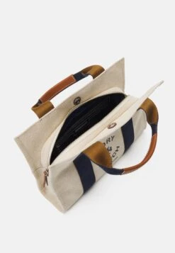 Tory Burch Tory Small Tote - Tote Bag - Natural 7 Tory Burch Tory Small Tote - Tote Bag - Natural -Tory Burch 28622c605ef1400891143de661cab194