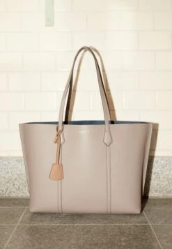 Tory Burch Perry Triple Compartment Tote - Tote Bag - Clam Shell -Tory Burch 378fd48d9bbc491bb39f8bf20b202477