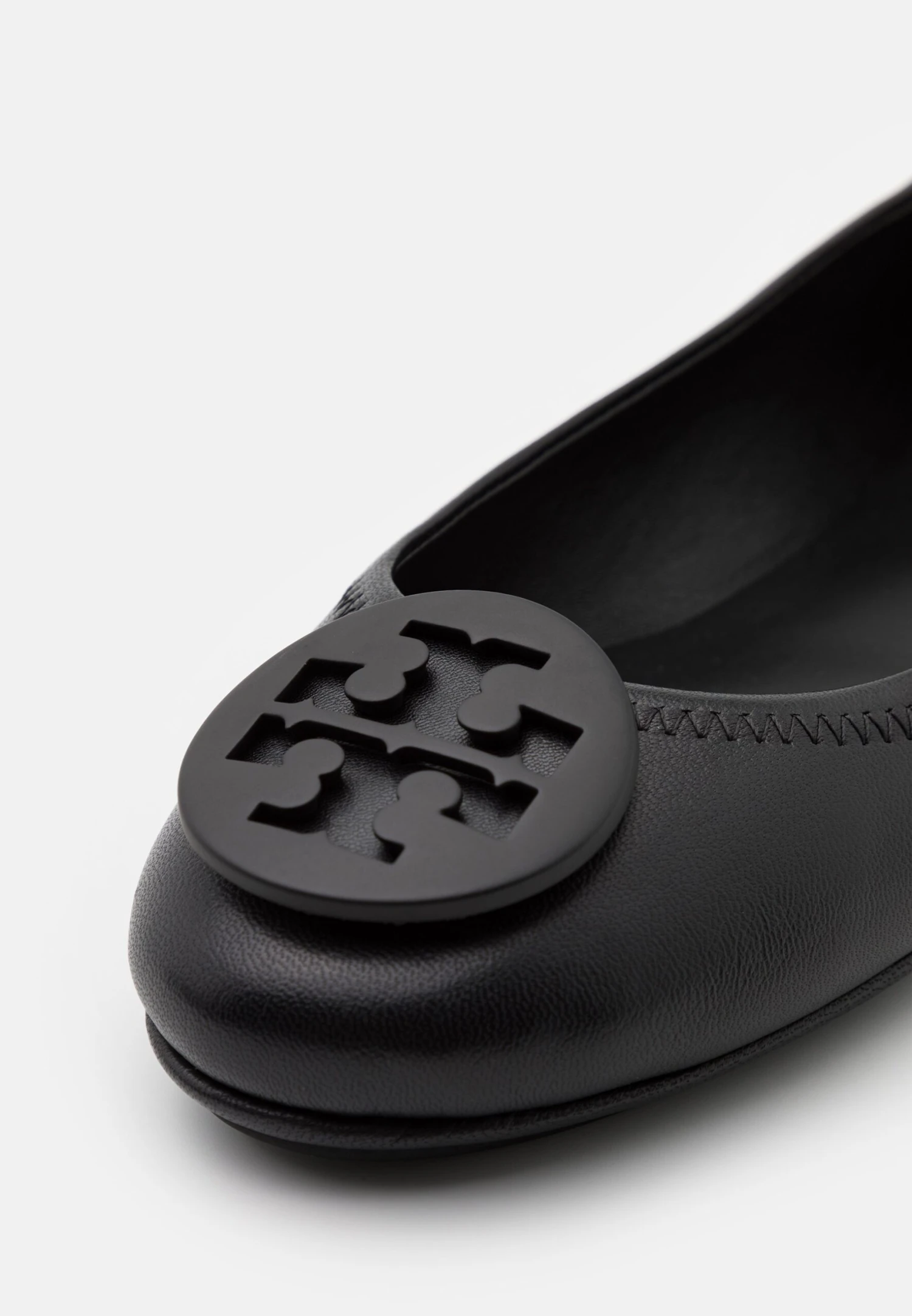 Tory Burch Minnie Powder Coated Logo - Ballet Pumps - Perfect Black 7 Tory Burch Minnie Powder Coated Logo - Ballet Pumps - Perfect Black - Image 7
