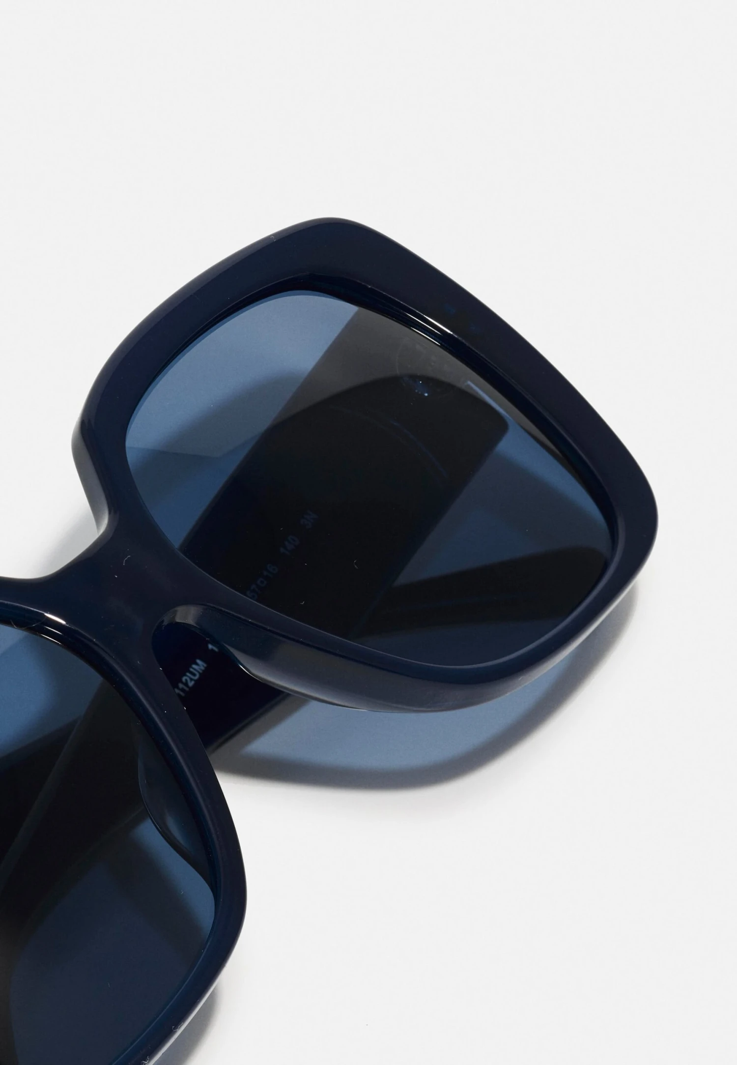 Tory Burch Sunglasses - Milky Navy 5 Tory Burch Sunglasses - Milky Navy - Image 5