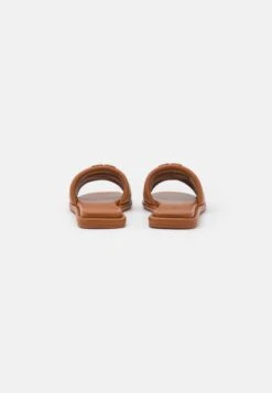 Tory Burch Double T Sport Slide - Mules - Miele/Gold 10 Tory Burch Double T Sport Slide - Mules - Miele/Gold -Tory Burch 6664e9ab7bc54dfc9a08461533b8710b