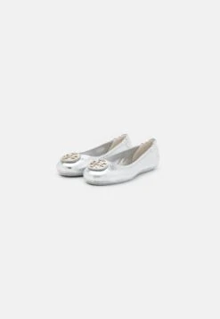 Tory Burch Minnie Travel Ballet - Ballet Pumps - Silver 9 Tory Burch Minnie Travel Ballet - Ballet Pumps - Silver -Tory Burch 68412bbbf8c44cf7a8f7430619986635