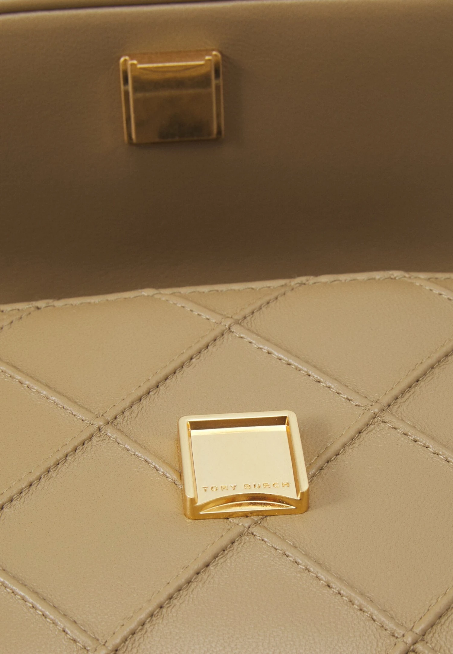 Tory Burch Fleming Soft Small Convertible Shoulder - Across Body Bag - Pebblestone 5 Tory Burch Fleming Soft Small Convertible Shoulder - Across Body Bag - Pebblestone - Image 5