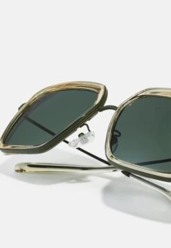 Tory Burch Sunglasses - Transparent Yellow 7 Tory Burch Sunglasses - Transparent Yellow -Tory Burch 7f76059f005e4d388035f455208c767c