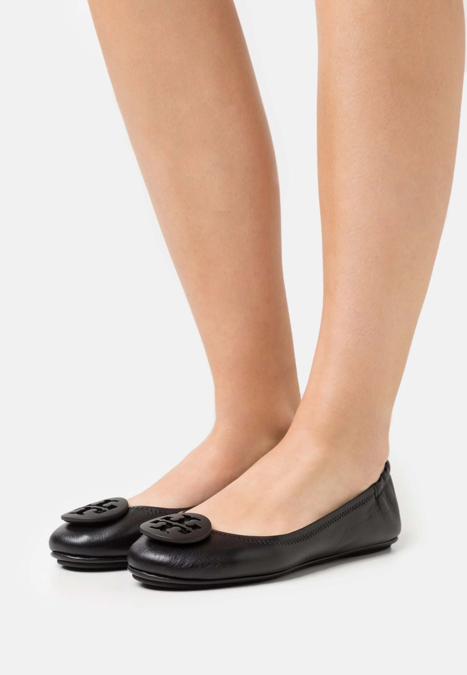 Tory Burch Minnie Powder Coated Logo - Ballet Pumps - Perfect Black 1 Tory Burch Minnie Powder Coated Logo - Ballet Pumps - Perfect Black