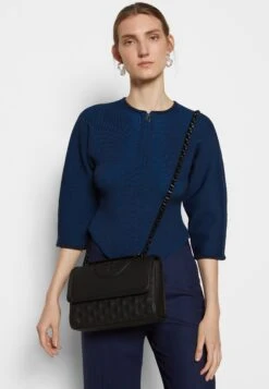 Tory Burch Fleming Convertible Shoulder - Handbag - Black 11 Tory Burch Fleming Convertible Shoulder - Handbag - Black -Tory Burch 9b9ee14676e24257b55557971034294e