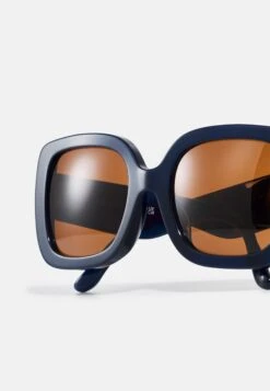 Tory Burch Sunglasses - Navy 9 Tory Burch Sunglasses - Navy -Tory Burch a14b0d51762b4785824c6dd1359d1eef