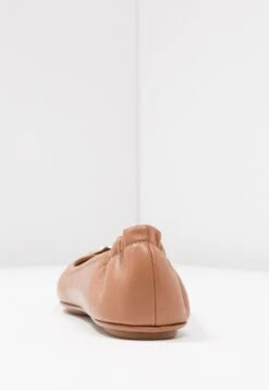 Tory Burch Minnie Travel Ballet- Ballet Pumps - Royal Tan/Gold 12 Tory Burch Minnie Travel Ballet- Ballet Pumps - Royal Tan/Gold -Tory Burch c1de05ad044d46afab3ae69836605d28