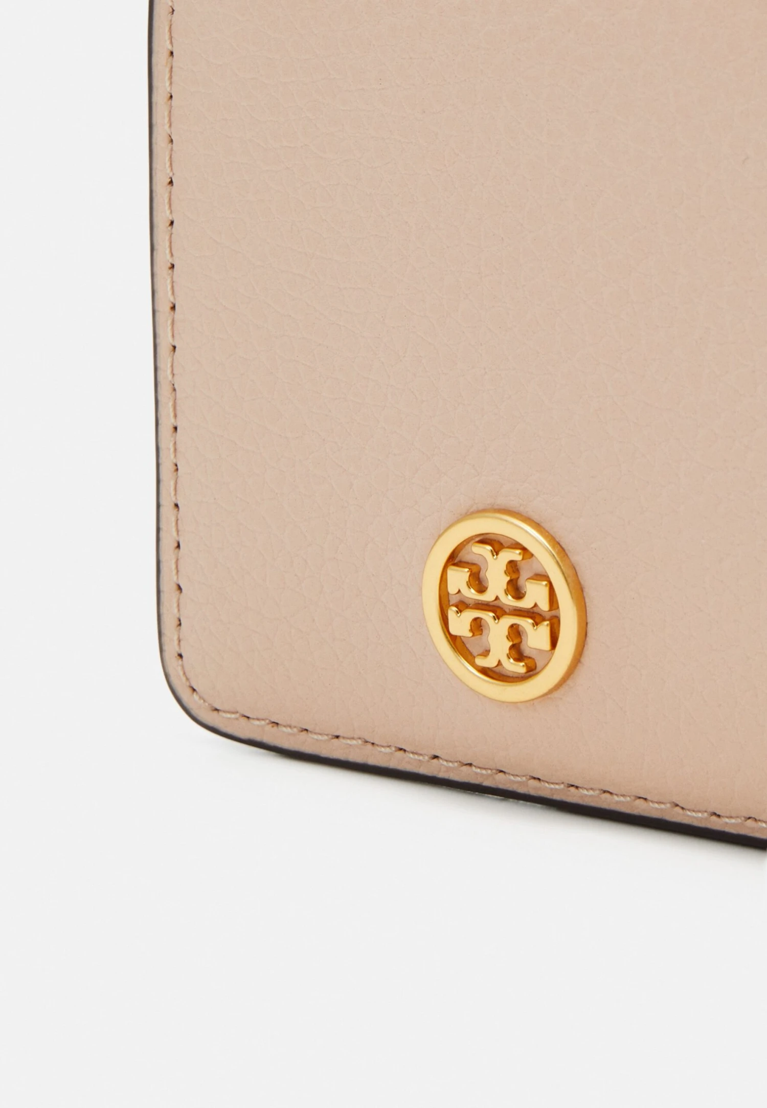Tory Burch Robinson Pebbled Top Zip Card Case - Wallet - Goan Sand 3 Tory Burch Robinson Pebbled Top Zip Card Case - Wallet - Goan Sand - Image 3