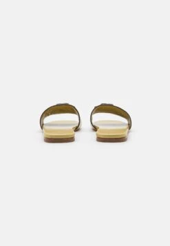Tory Burch Double Stack Logo Slide - Mules - Roasted Pistachio 10 Tory Burch Double Stack Logo Slide - Mules - Roasted Pistachio -Tory Burch cf78822401ec43e293871d115cd60fa6