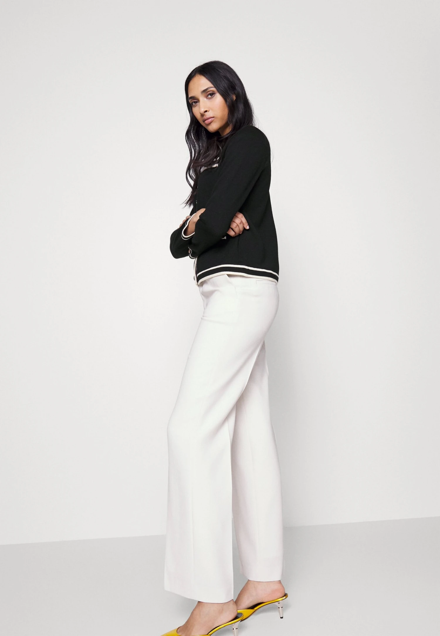 Tory Burch Kendra Cardigan - Cardigan - Black / French Cream 5 Tory Burch Kendra Cardigan - Cardigan - Black / French Cream - Image 5