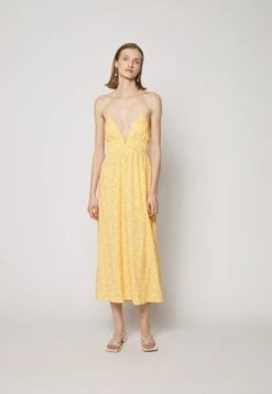 Tory Burch Mini Perry Tote - Handbag - Ciel -Tory Burch e87b561dc4dd4877a51abe9601bdb2dc