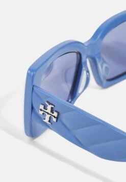 Tory Burch Sunglasses - Light Blue 7 Tory Burch Sunglasses - Light Blue -Tory Burch ea06e602dca549e89e3d3ac5d1684c61